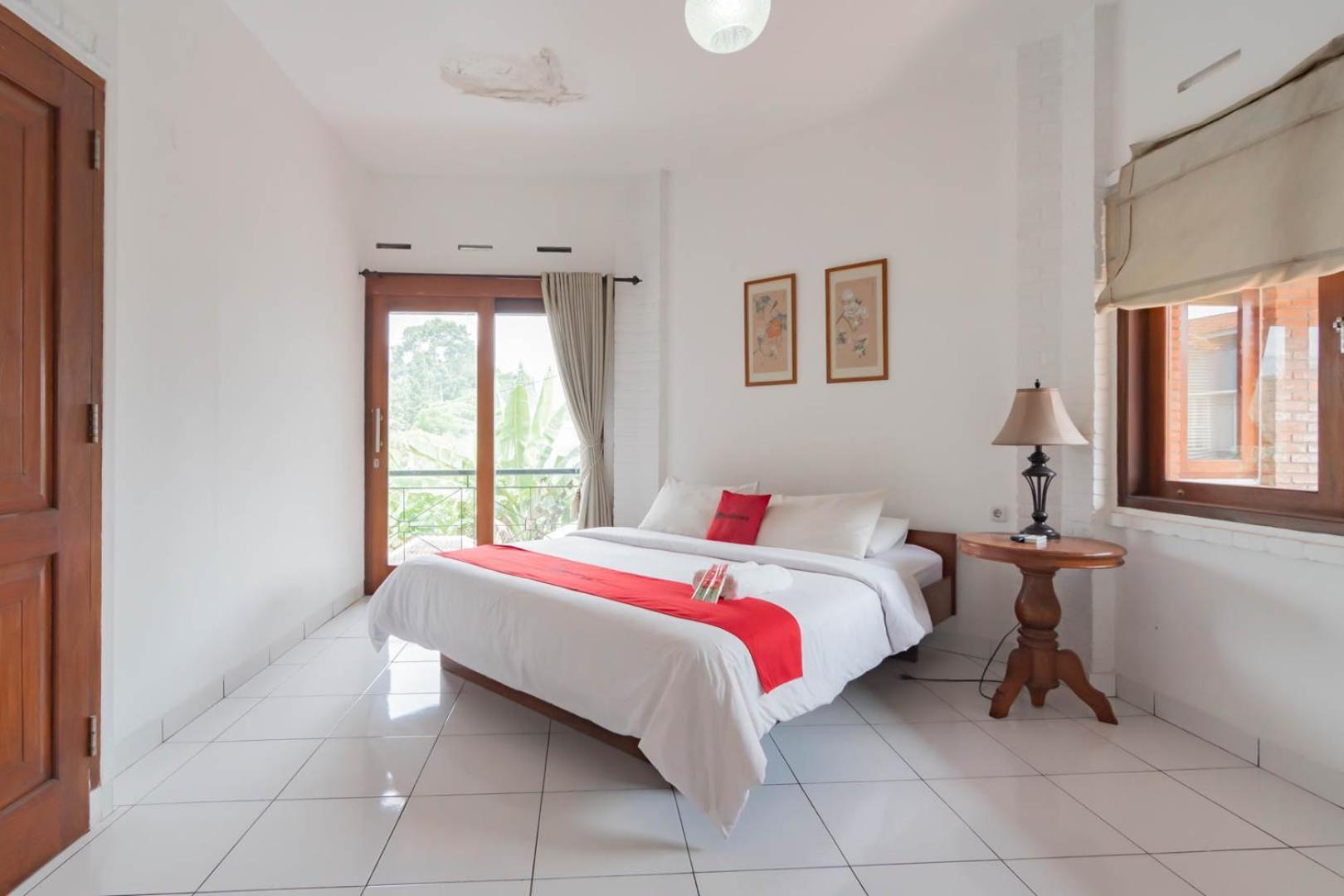 Reddoorz Plus Near Dago Pakar Bandung Luaran gambar